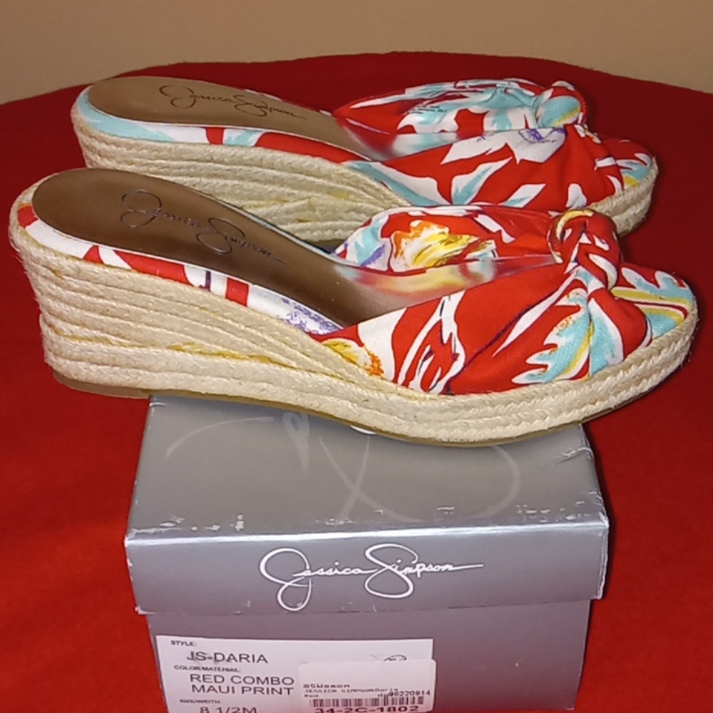 Jessica Simpson Wedges